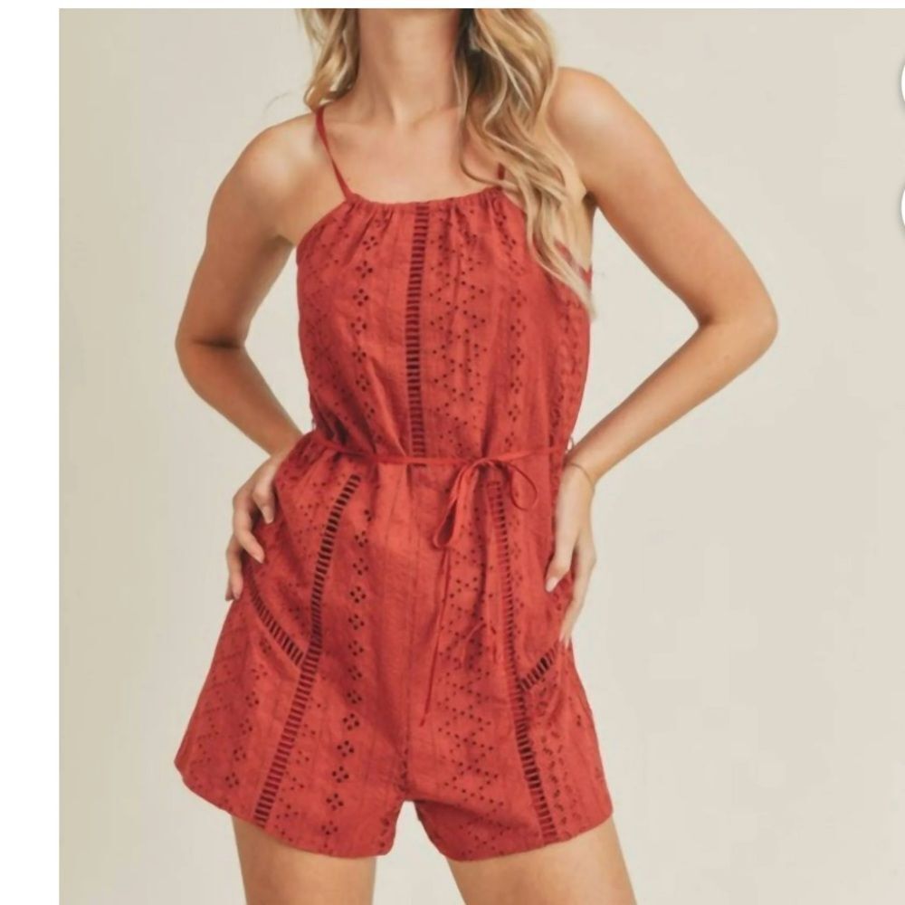 LUSH Eyelet Trim Romper Size S